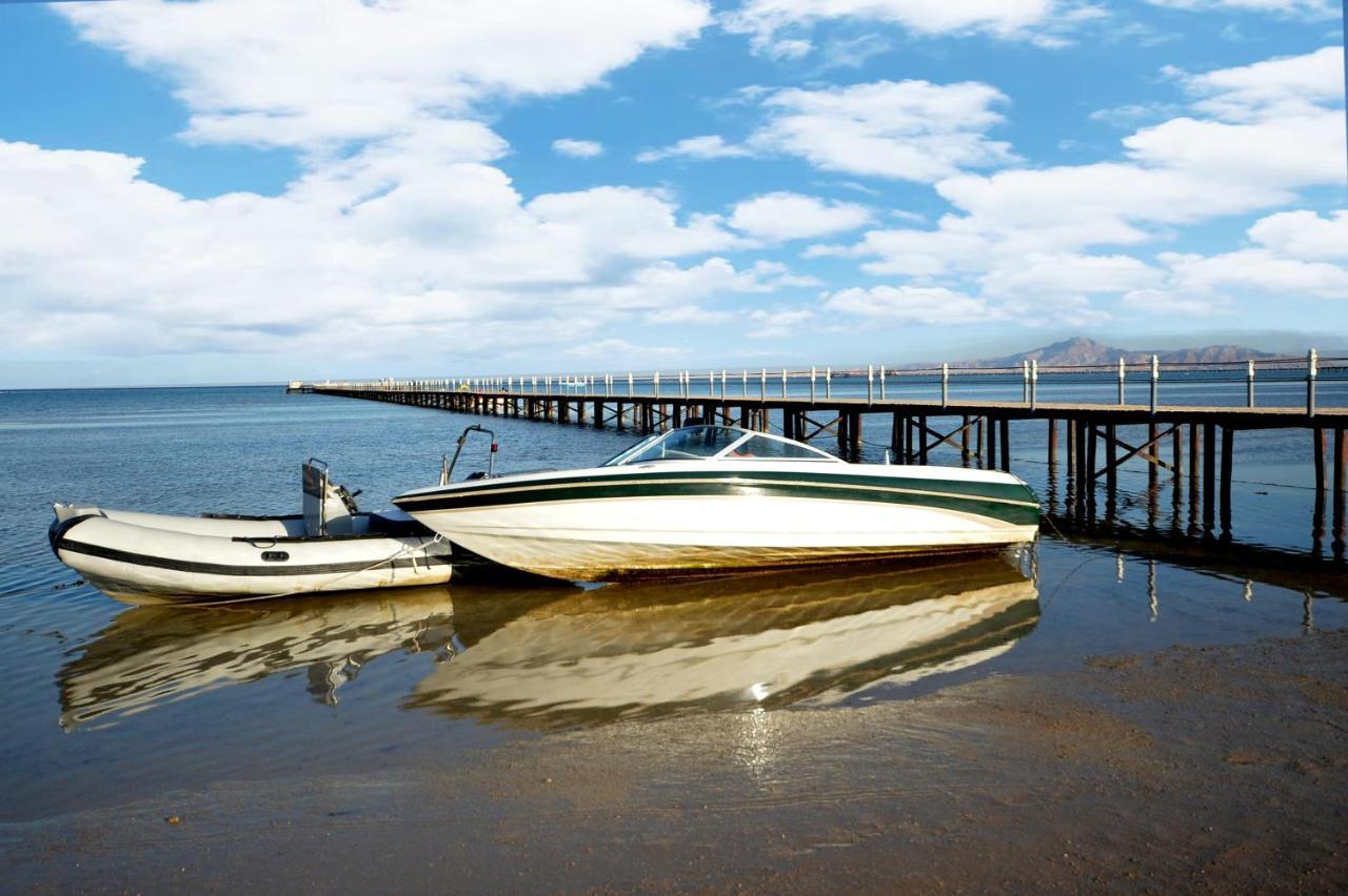 Aurora Oriental Resort Sharm El Sheikh Exterior foto The pier at Lake Havasu City