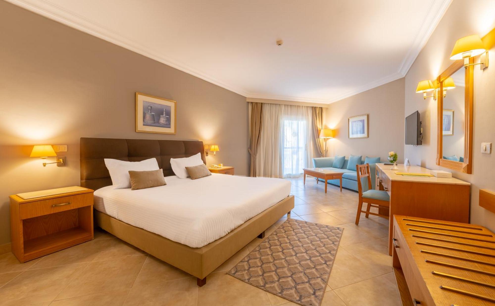 Aurora Oriental Resort Sharm El Sheikh Exterior foto A room at the Hilton Sharm El Sheikh