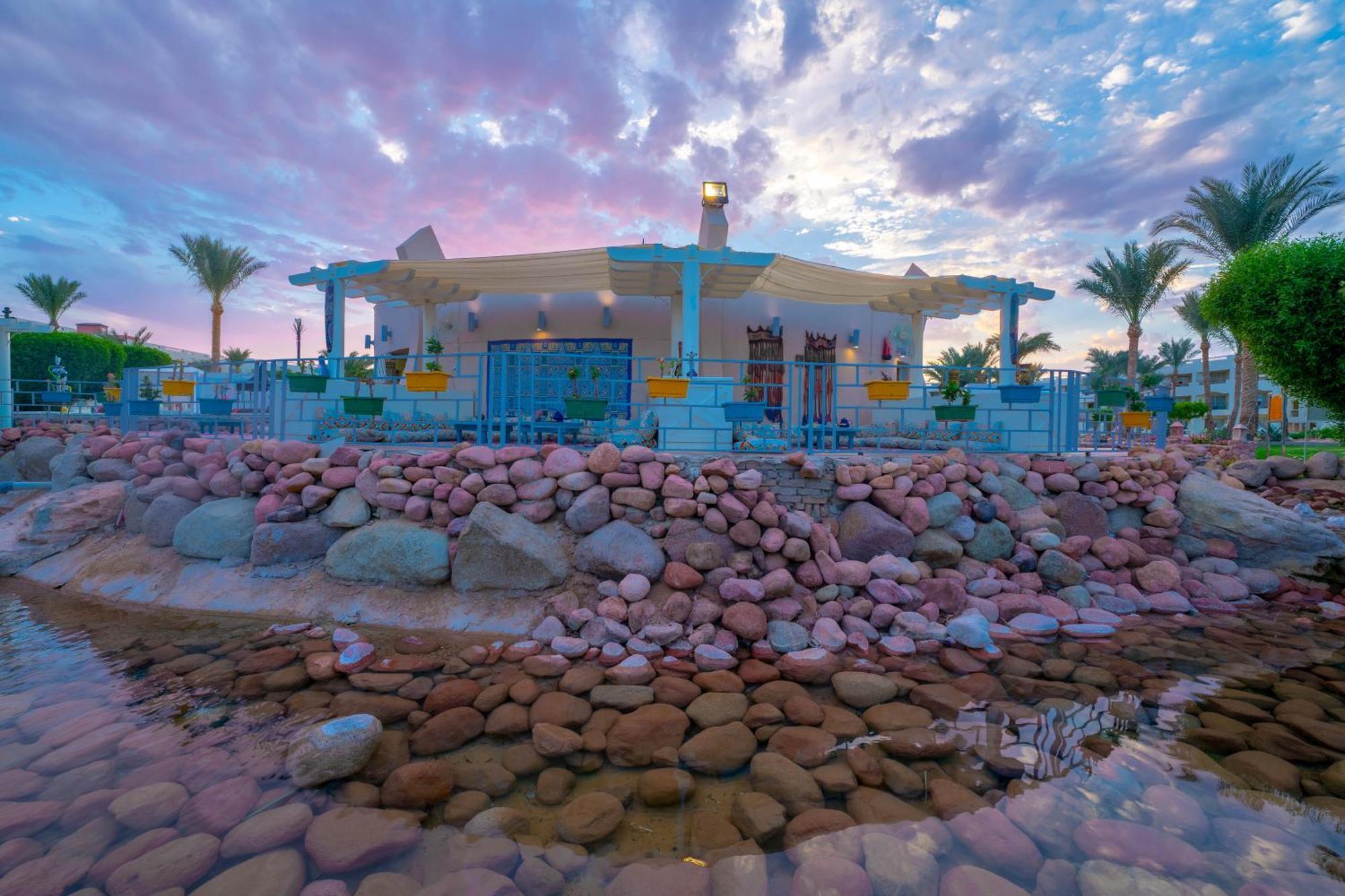 Aurora Oriental Resort Sharm El Sheikh Exterior foto The Red Sea Diving Lodge